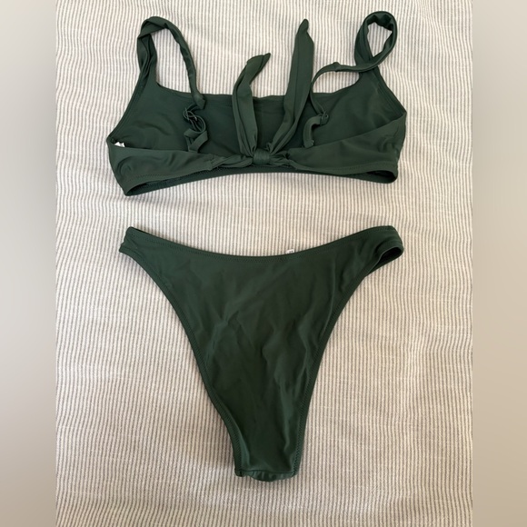 Green Bikini Set - Picture 2 of 4